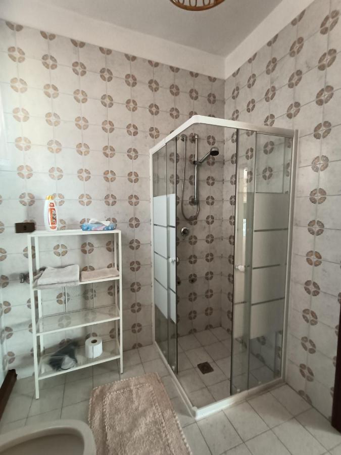 B&B Le Rose Crone Extérieur photo